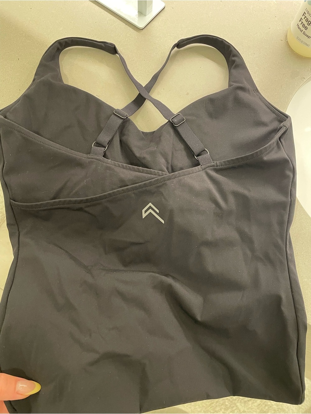 NEW Oner Active Athletic Tank Top with Built-In Shelf Bra - Picture 2 of 3